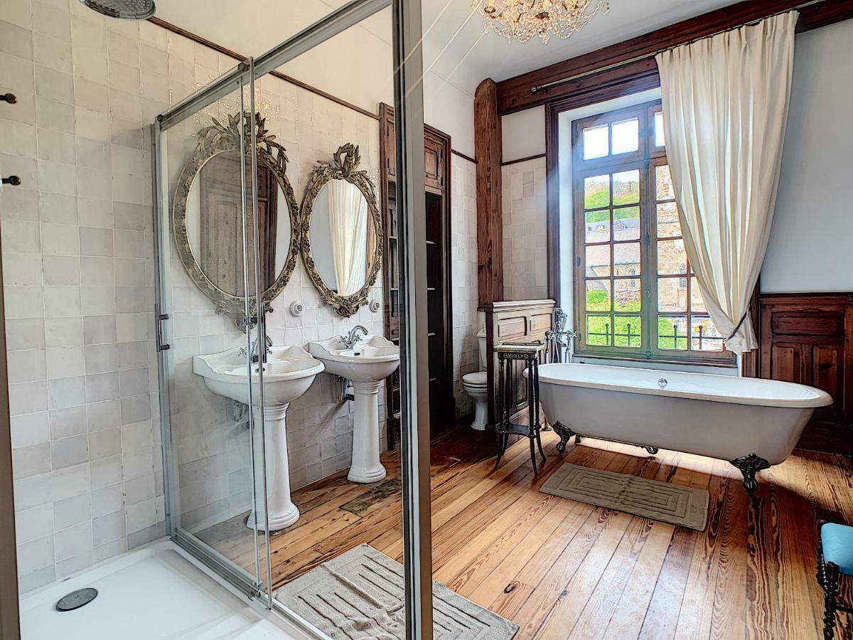 Domaine Le Gaudin - Saint Jean Le Thomas Villa Екстериор снимка