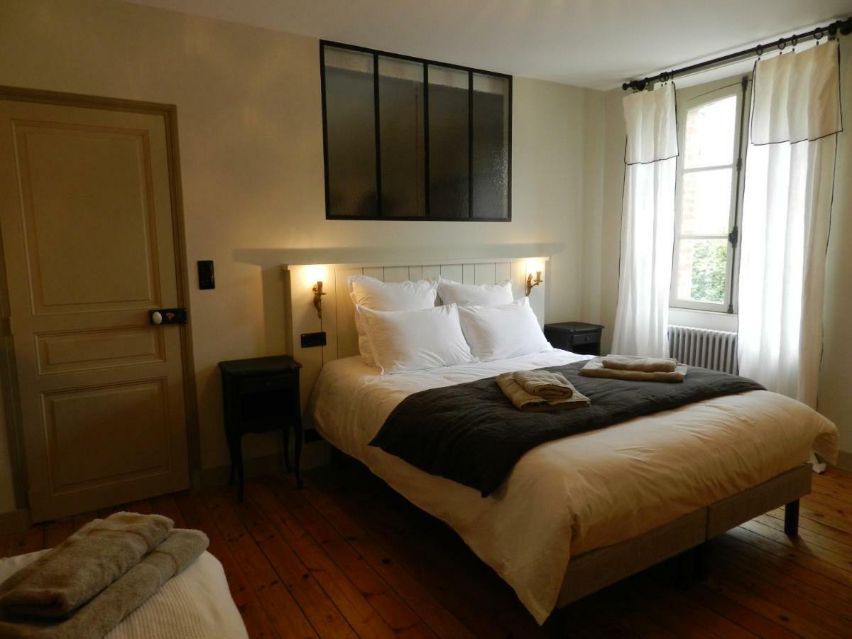 Domaine Le Gaudin - Saint Jean Le Thomas Villa Екстериор снимка