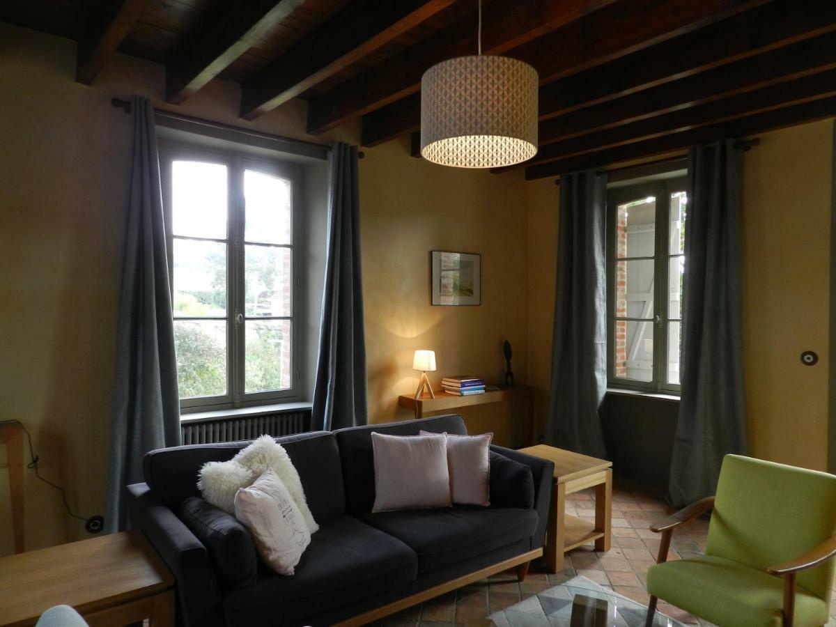 Domaine Le Gaudin - Saint Jean Le Thomas Villa Екстериор снимка